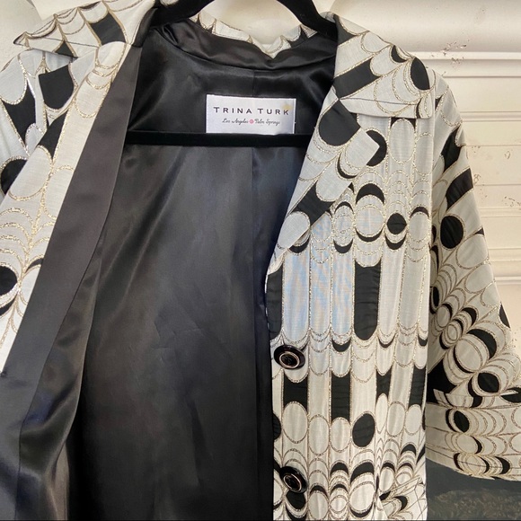 Trina Turk Vintage Trench Coat Geo Gold + Black - Picture 3 of 4